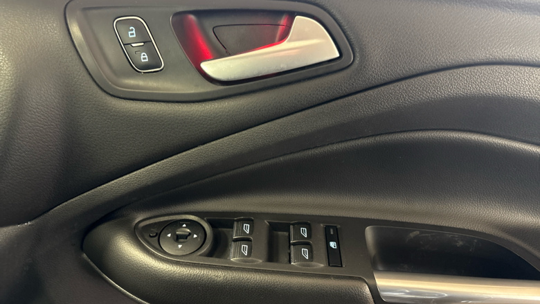 Ford Kuga 1.5 EcoBoost 182 Titanium 5dr Auto Petrol Estate